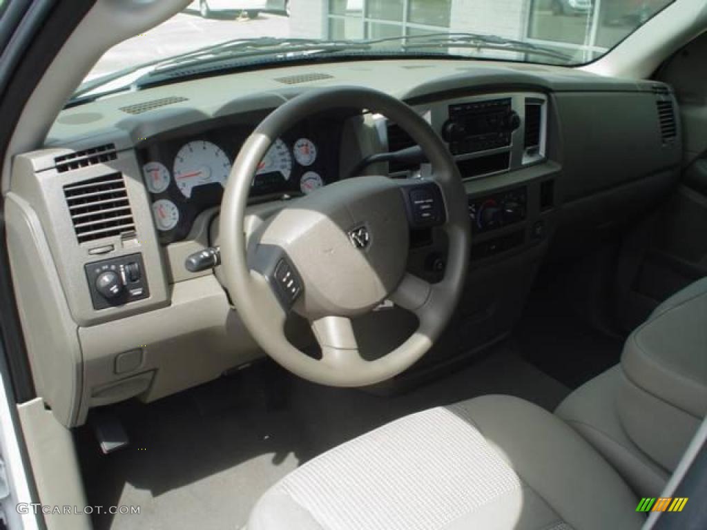 2008 Ram 1500 Big Horn Edition Quad Cab - Bright White / Khaki photo #9
