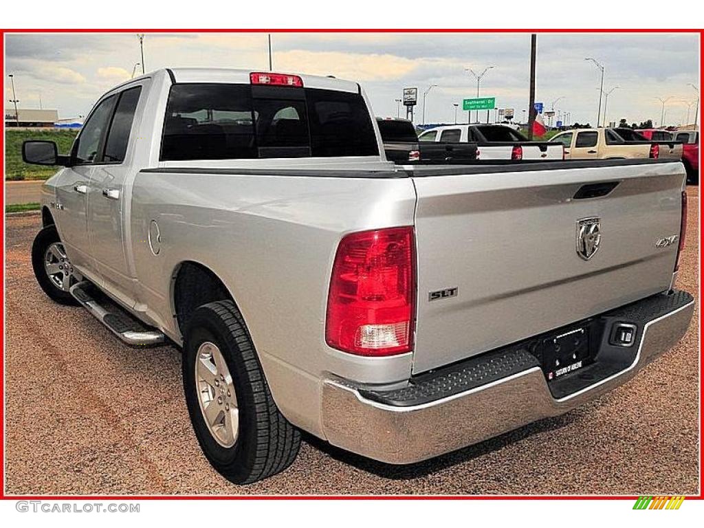 2009 Ram 1500 SLT Quad Cab 4x4 - Bright Silver Metallic / Dark Slate/Medium Graystone photo #3