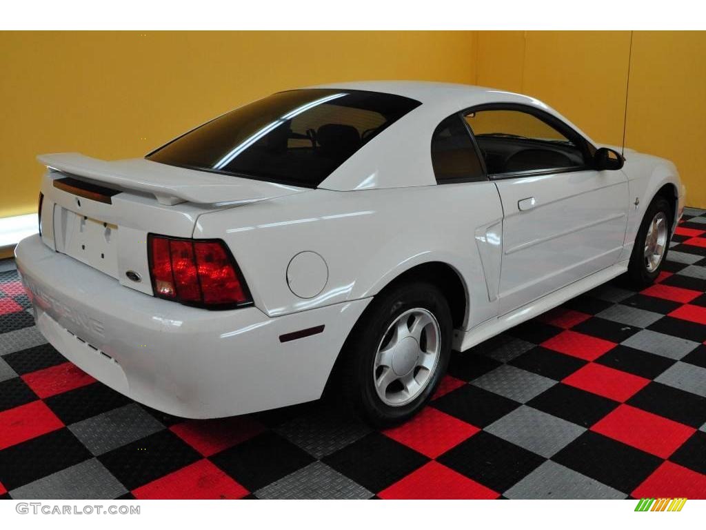 2001 Mustang V6 Coupe - Oxford White / Medium Parchment photo #6