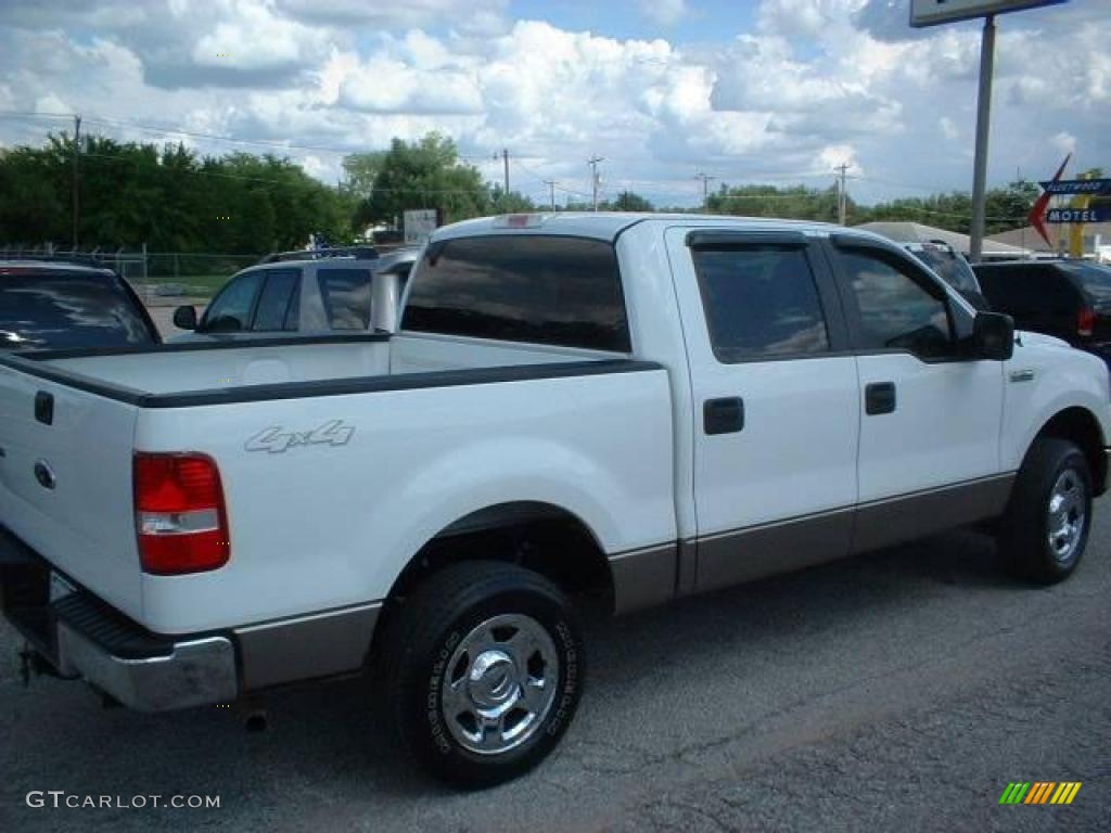 2006 F150 XLT SuperCrew 4x4 - Oxford White / Tan photo #2