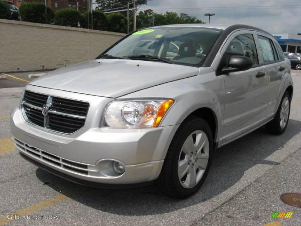 2007 Caliber SXT - Bright Silver Metallic / Pastel Slate Gray photo #1