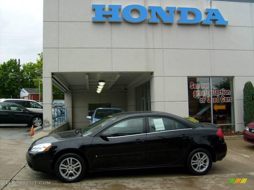 2006 G6 V6 Sedan - Black / Ebony photo #1