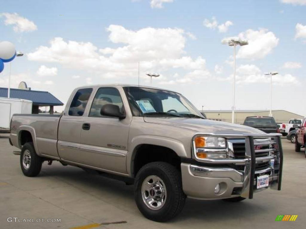 2007 Sierra 2500HD Classic SLE Extended Cab 4x4 - Silver Birch Metallic / Dark Charcoal photo #3