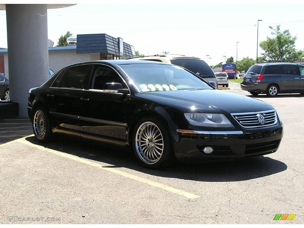 2005 Phaeton V8 4Motion Sedan - Black / Anthracite photo #3