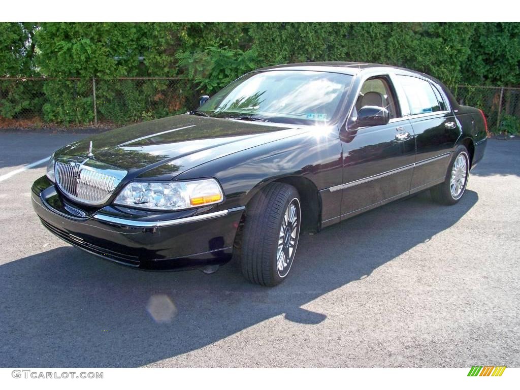 Black Lincoln Town Car