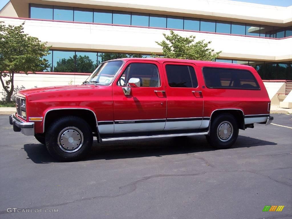 1991 Suburban R2500 - Victory Red / Tan photo #1