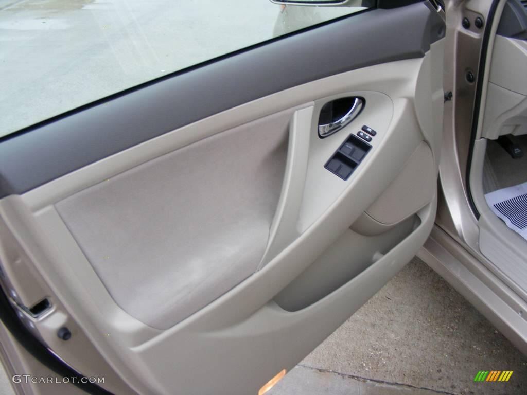 2008 Camry LE - Desert Sand Mica / Bisque photo #26