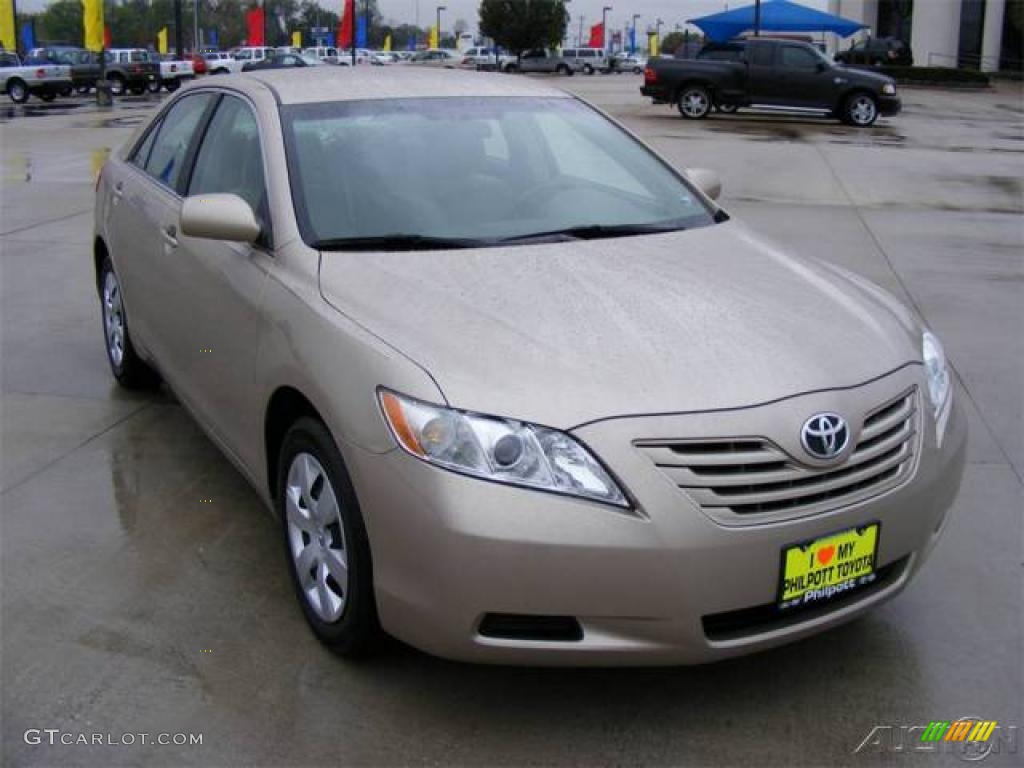 2008 Camry LE - Desert Sand Mica / Bisque photo #45