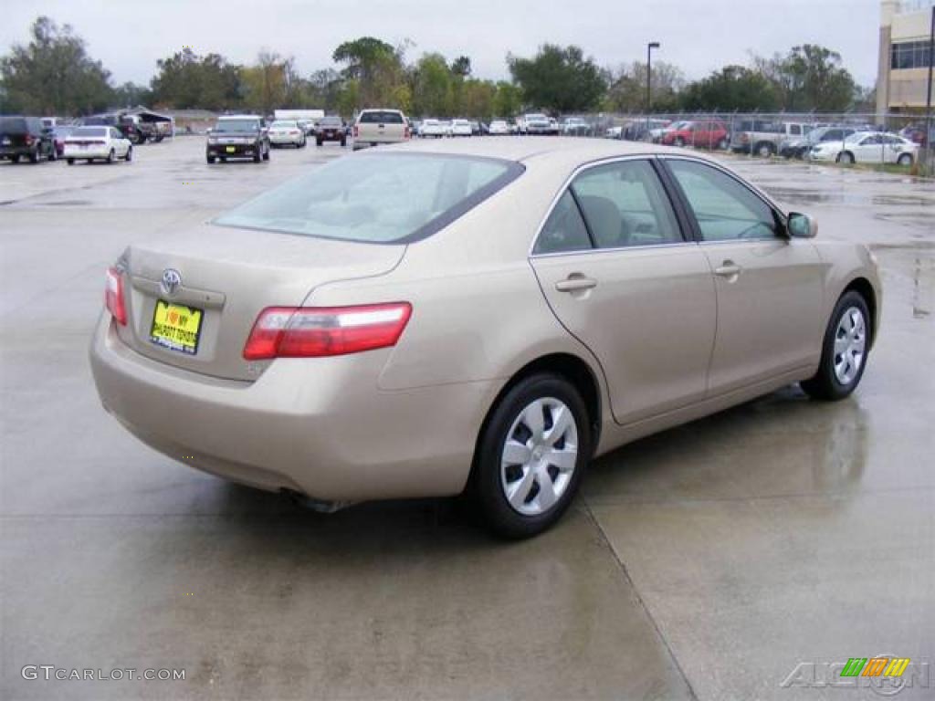 2008 Camry LE - Desert Sand Mica / Bisque photo #47