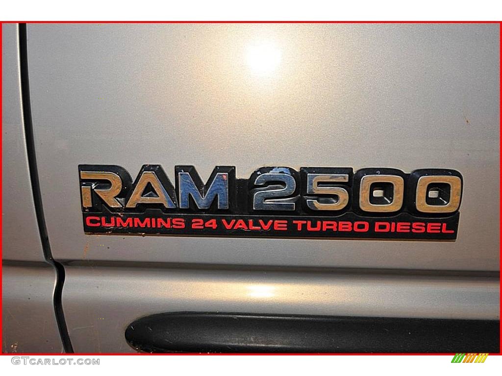 1999 Ram 2500 Laramie Extended Cab 4x4 Chassis - Bright Silver Metallic / Mist Gray photo #31