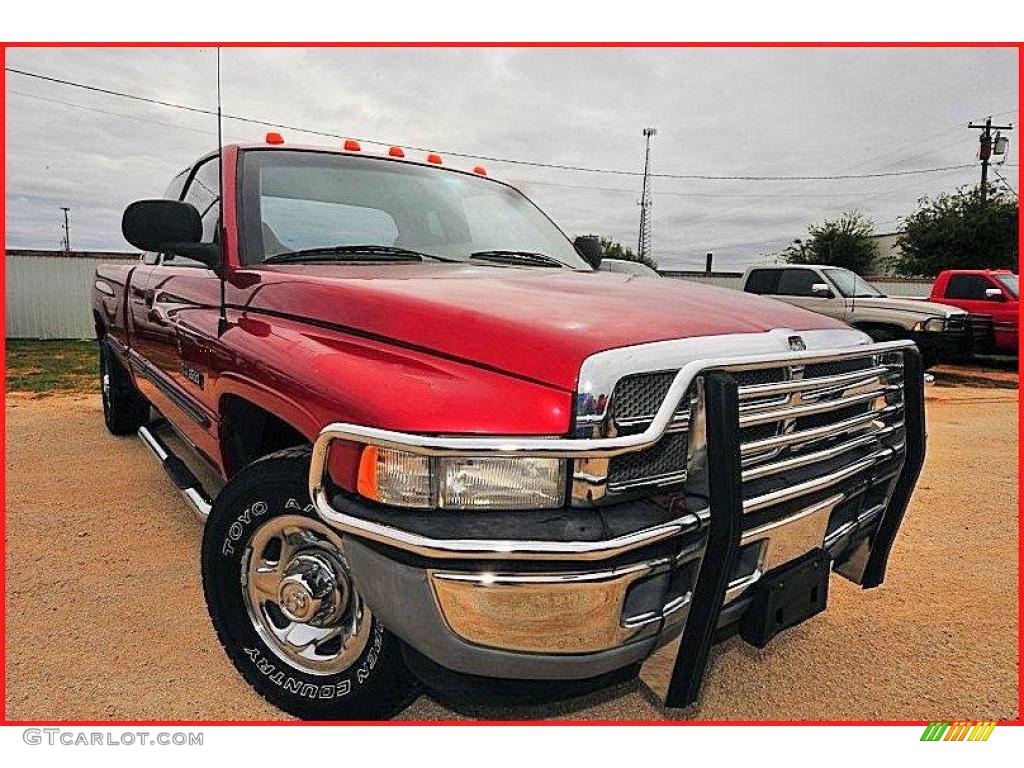 1998 Ram 2500 Laramie Extended Cab - Flame Red / Tan photo #13