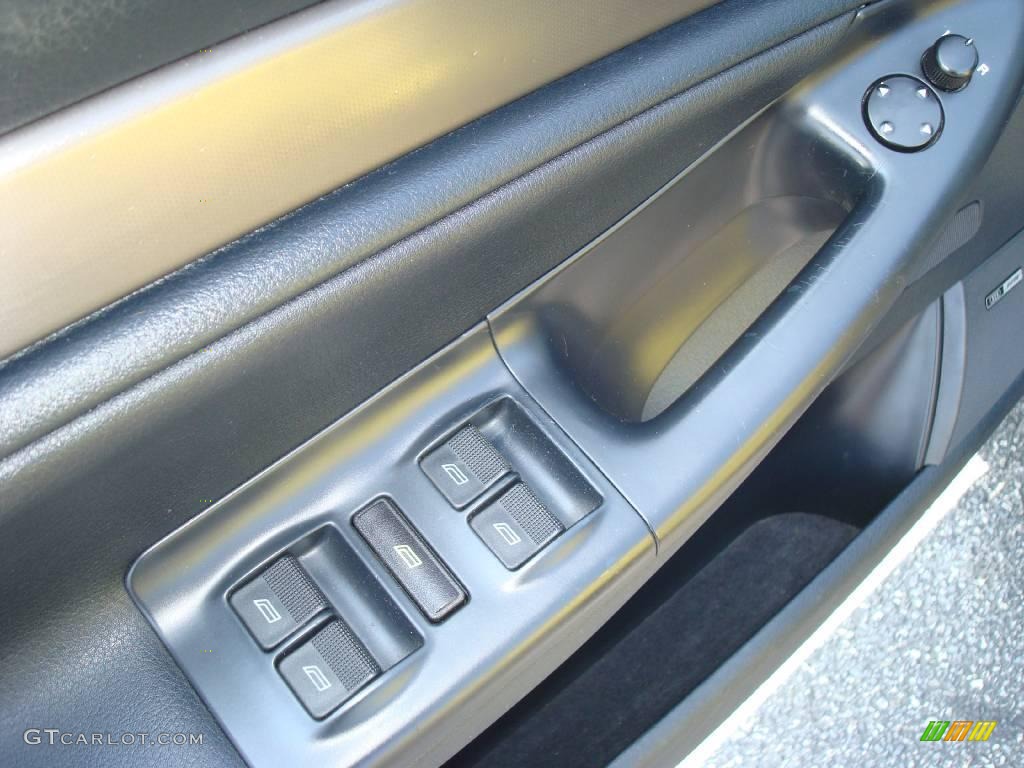 1999 A4 1.8T quattro Sedan - Brilliant Yellow / Onyx photo #14