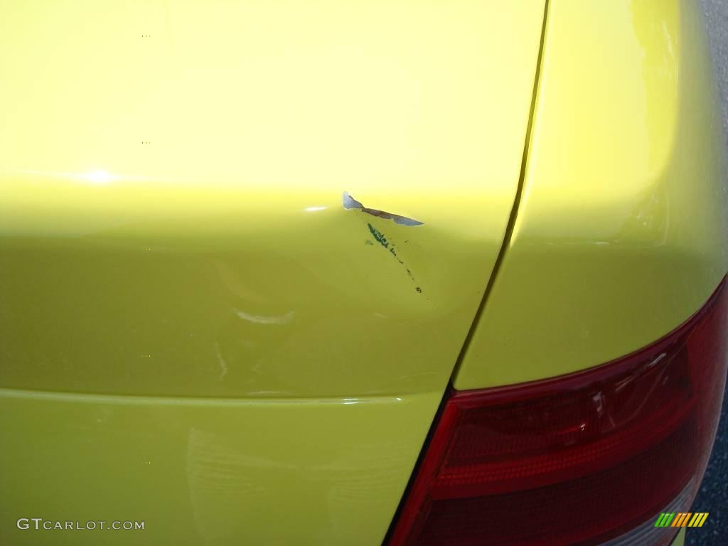 1999 A4 1.8T quattro Sedan - Brilliant Yellow / Onyx photo #26