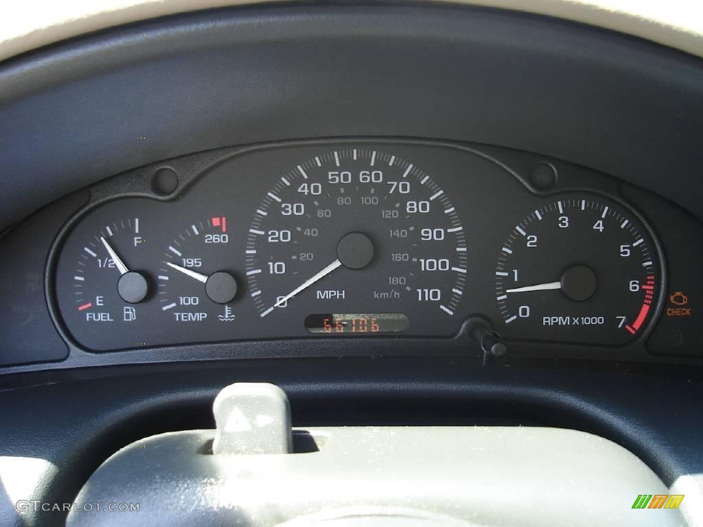 2003 Cavalier LS Sedan - Arrival Blue Metallic / Neutral Beige photo #24