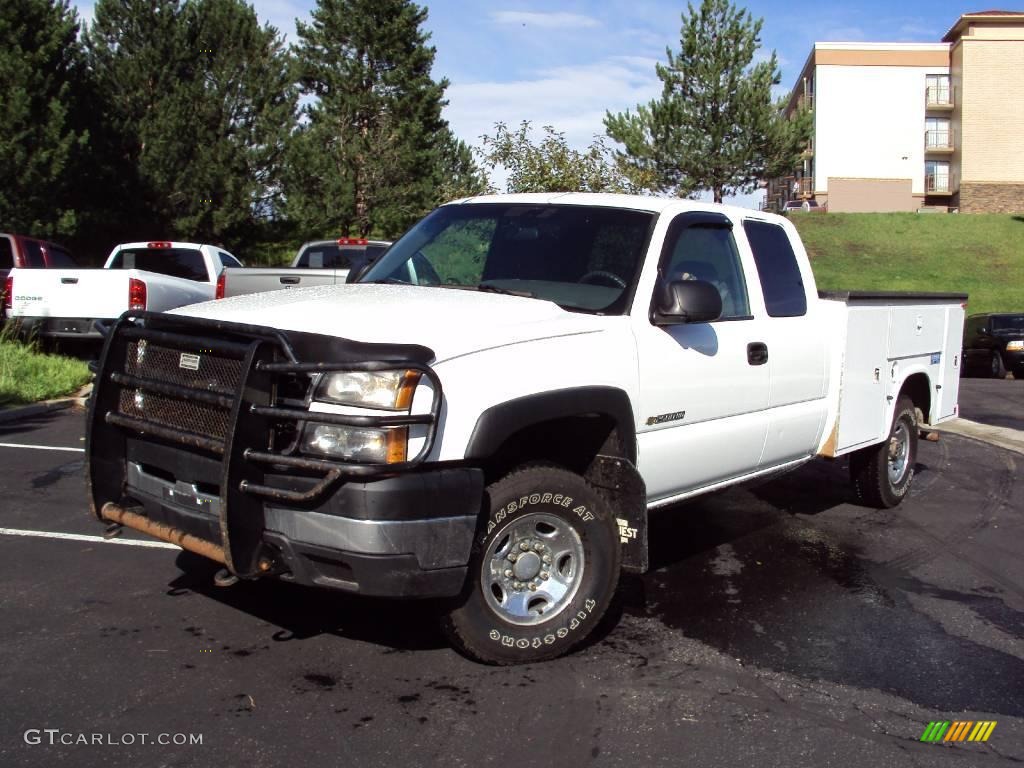 2007 Silverado 2500HD LS Extended Cab 4x4 Utility Truck - Summit White / Dark Titanium photo #1