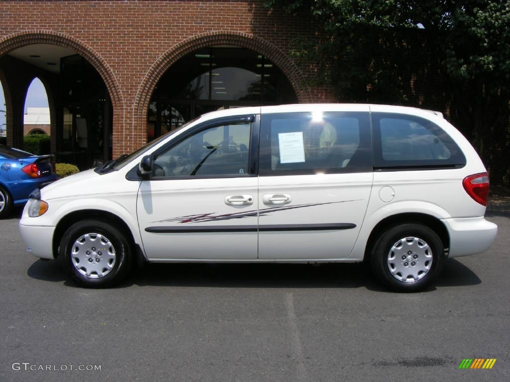 2003 Voyager LX - Stone White / Gray photo #17