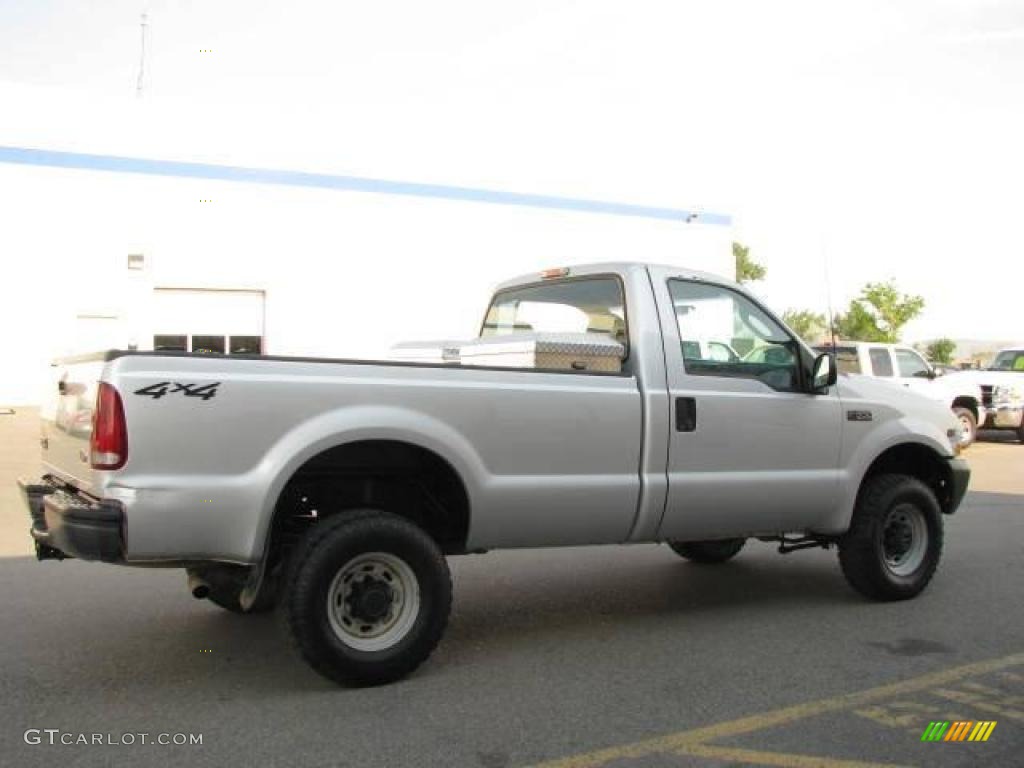 2003 F350 Super Duty XL Regular Cab 4x4 - Silver Metallic / Medium Flint photo #5