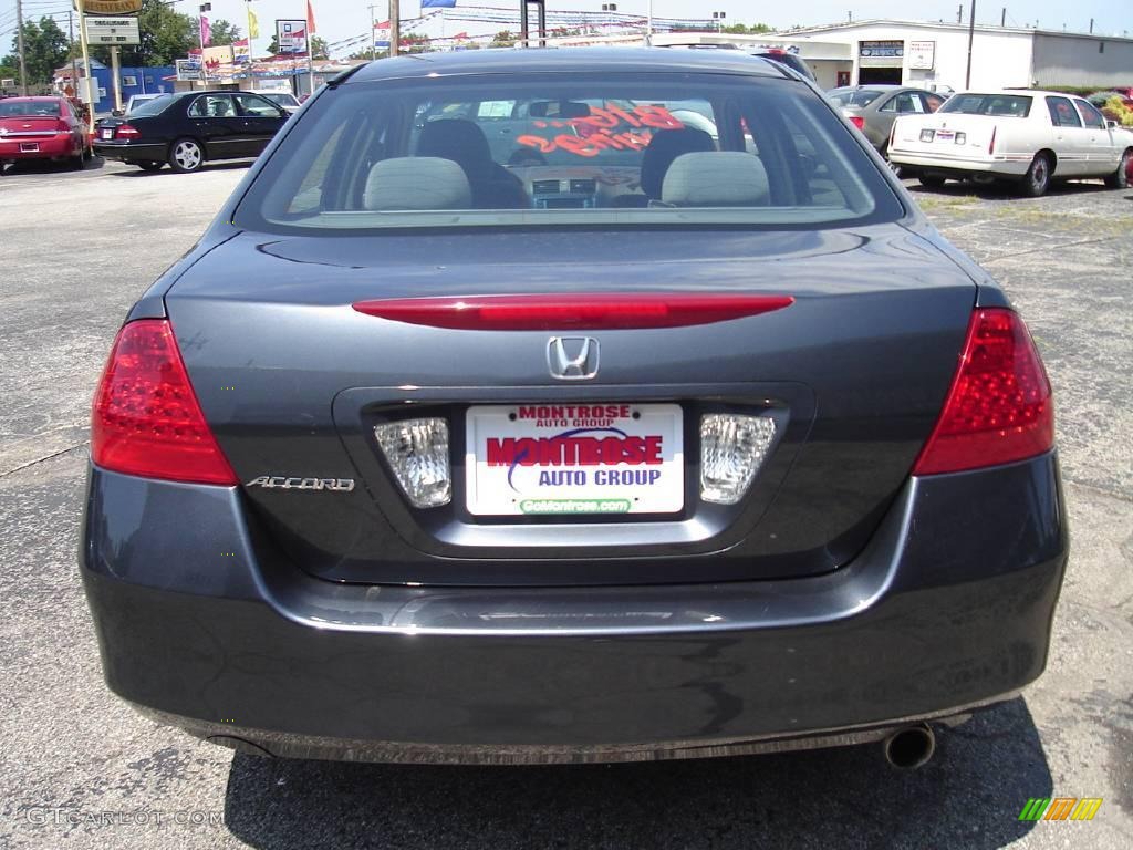 2007 Accord SE Sedan - Graphite Pearl / Gray photo #4