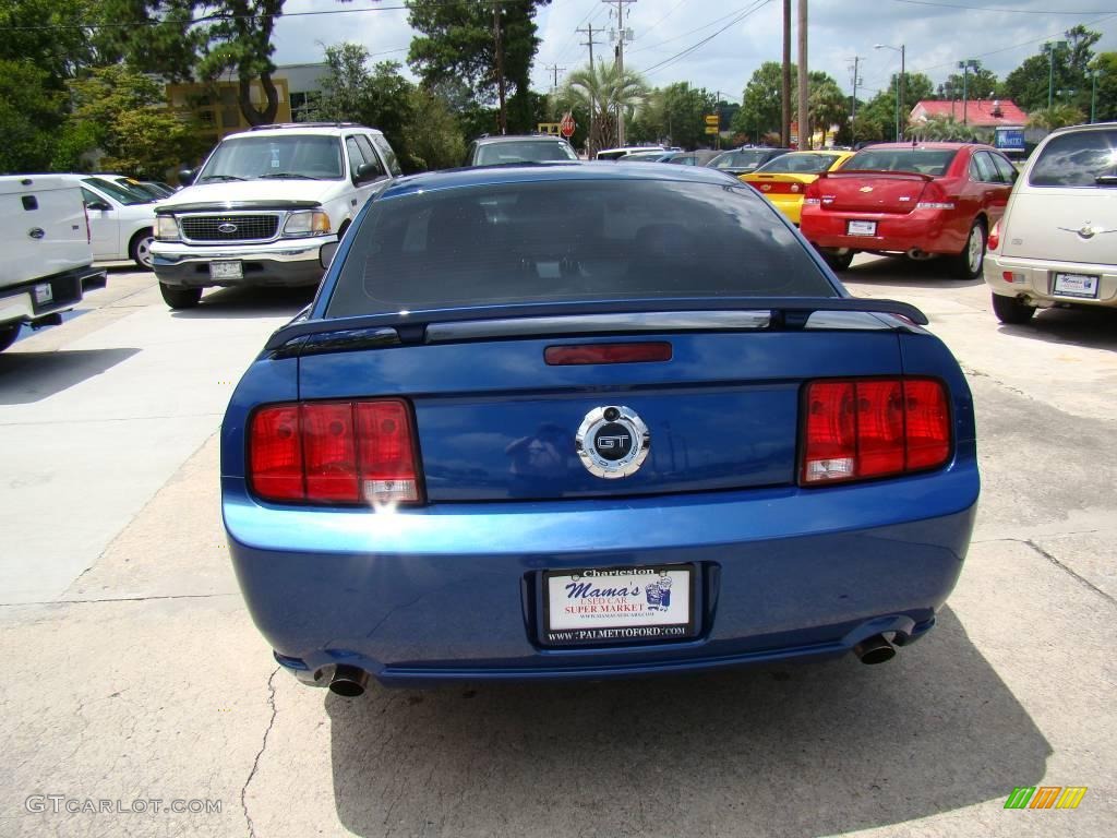 2006 Mustang GT Premium Coupe - Vista Blue Metallic / Light Graphite photo #7