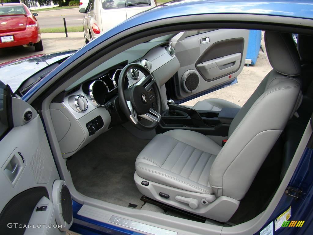 2006 Mustang GT Premium Coupe - Vista Blue Metallic / Light Graphite photo #9