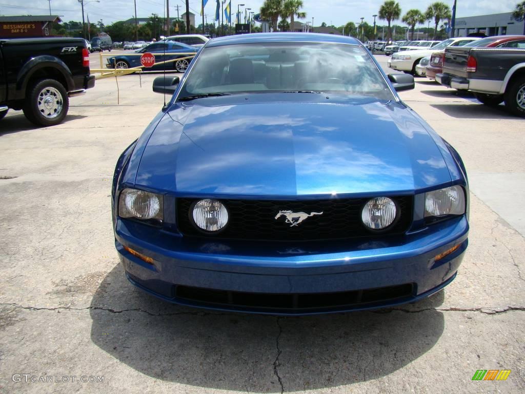 2006 Mustang GT Premium Coupe - Vista Blue Metallic / Dark Charcoal photo #3