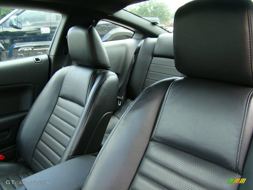 2006 Mustang GT Premium Coupe - Vista Blue Metallic / Dark Charcoal photo #23
