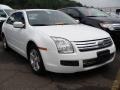 2006 Oxford White Ford Fusion SE  photo #2