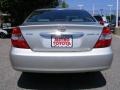 Lunar Mist Metallic - Camry LE Photo No. 4