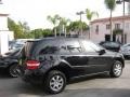 Black - ML 350 4Matic Photo No. 2