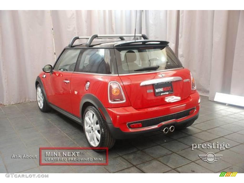 2007 Cooper S Hardtop - Chili Red / Grey/Carbon Black photo #3