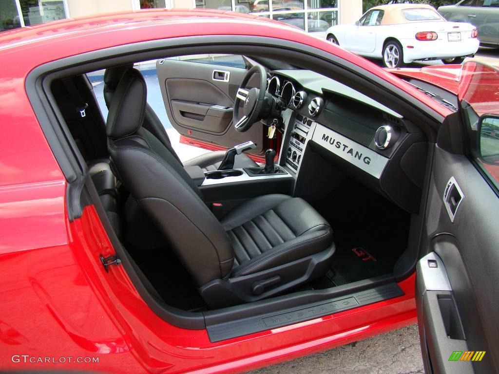 2007 Mustang GT Premium Coupe - Torch Red / Dark Charcoal photo #10