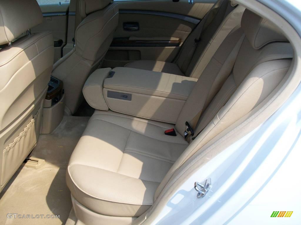 2003 7 Series 745i Sedan - Alpine White / Dark Beige/Beige III photo #13