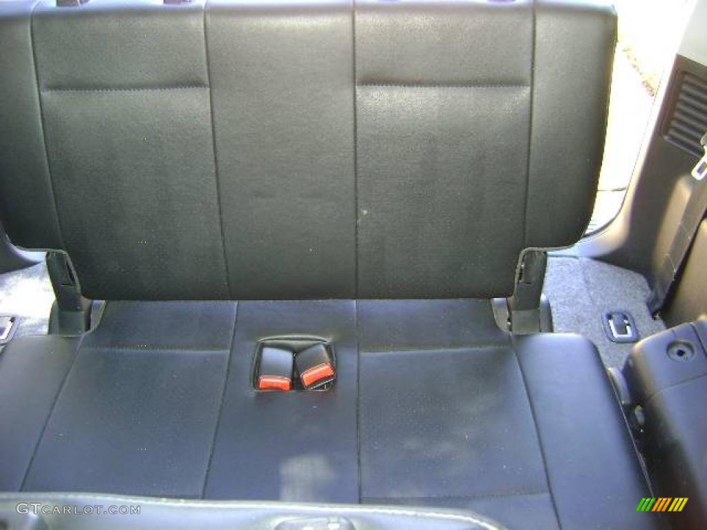 2004 Montero Limited 4x4 - Cool Silver Metallic / Charcoal photo #29