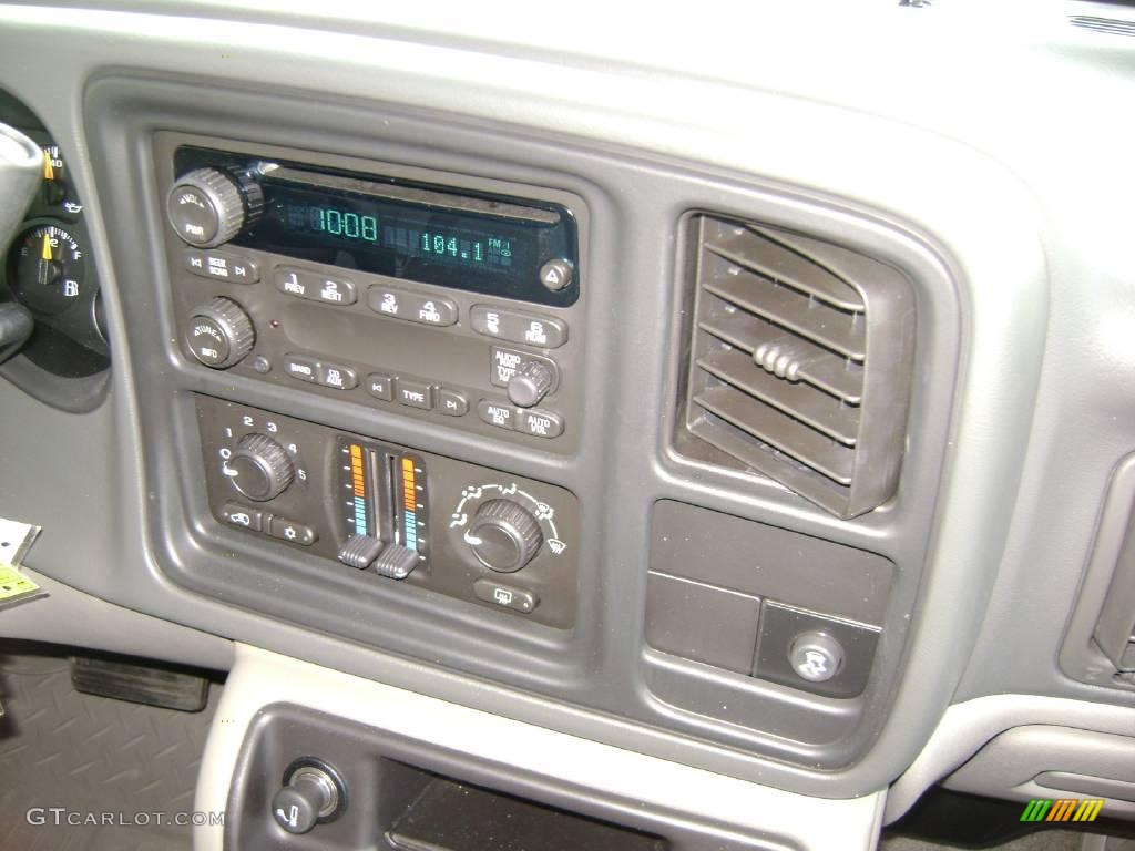 2006 Tahoe LS - Summit White / Gray/Dark Charcoal photo #16