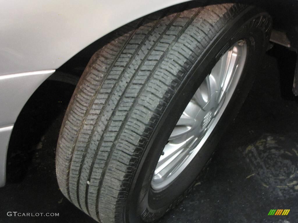 2005 LeSabre Custom - Platinum Metallic / Gray photo #25