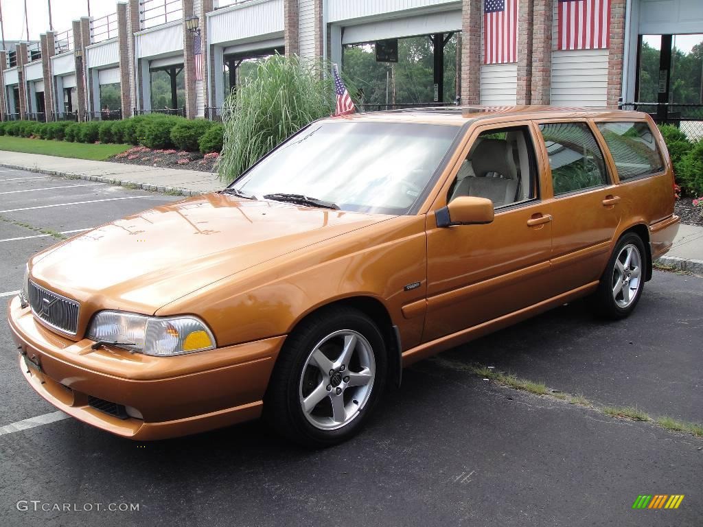 1998 V70 R AWD - Saffron Pearl Metallic / Beige photo #1