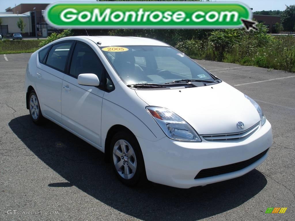 2005 Prius Hybrid - Super White / Gray/Burgundy photo #21