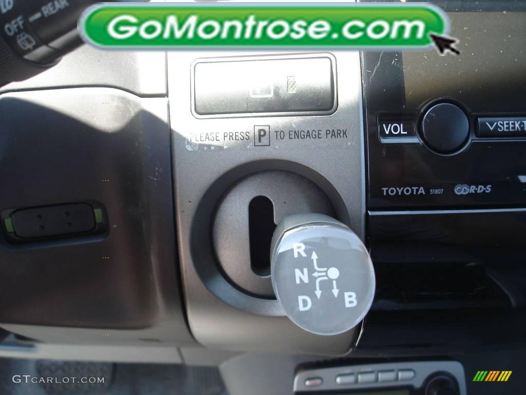 2005 Prius Hybrid - Super White / Gray/Burgundy photo #28