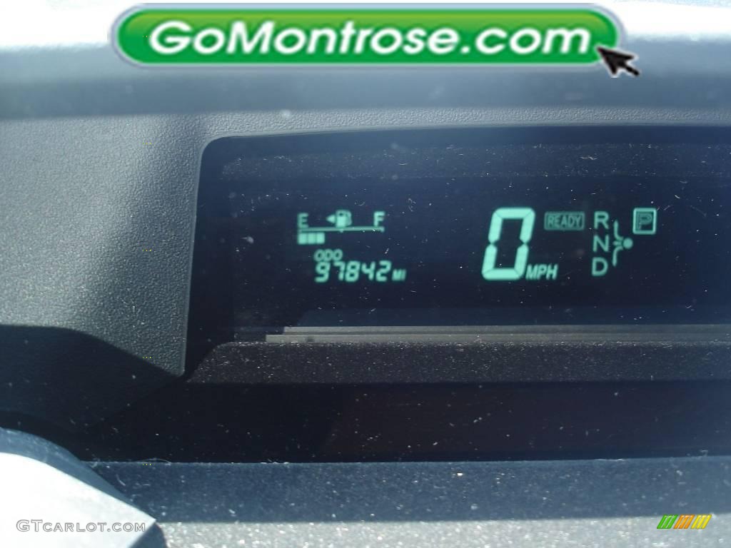 2005 Prius Hybrid - Super White / Gray/Burgundy photo #30