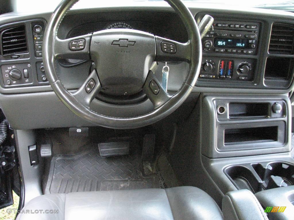 2005 Silverado 1500 Z71 Extended Cab 4x4 - Black / Dark Charcoal photo #9