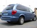 Marine Blue Pearl - Town & Country LX Photo No. 6