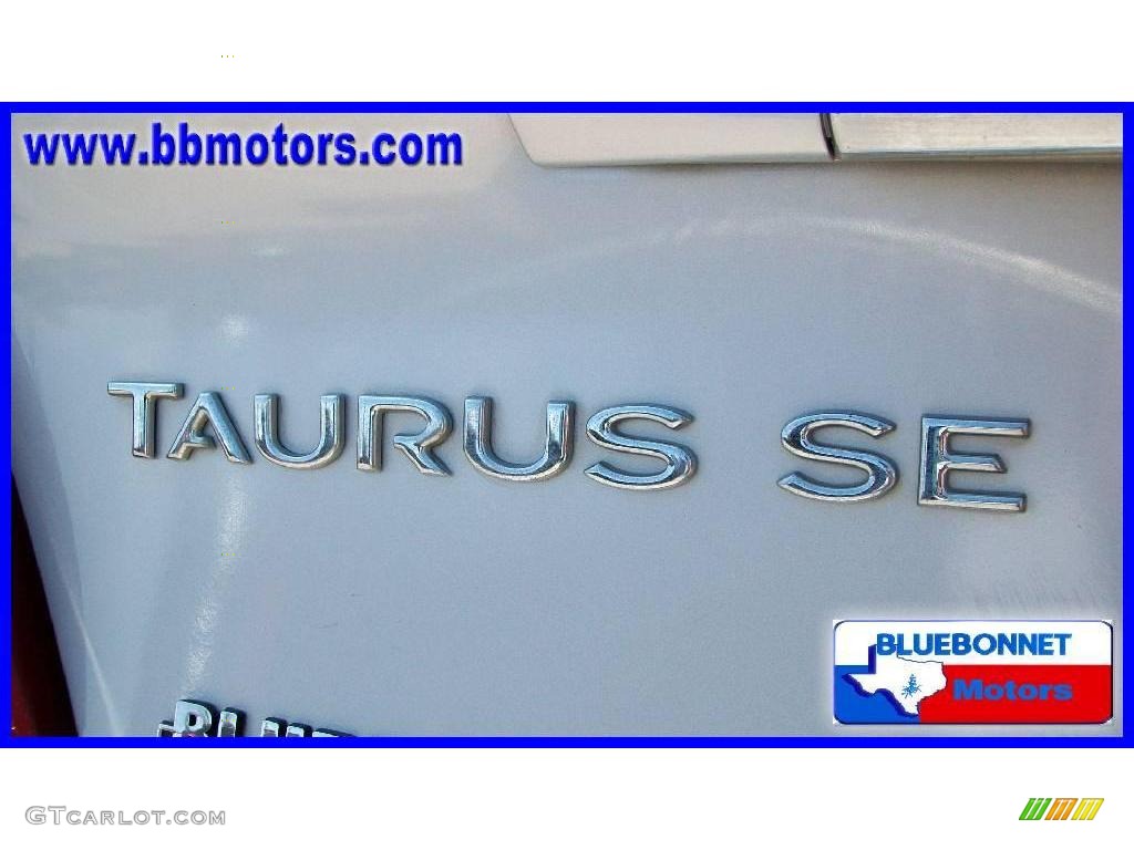 2003 Taurus SE - Silver Frost Metallic / Medium Graphite photo #14
