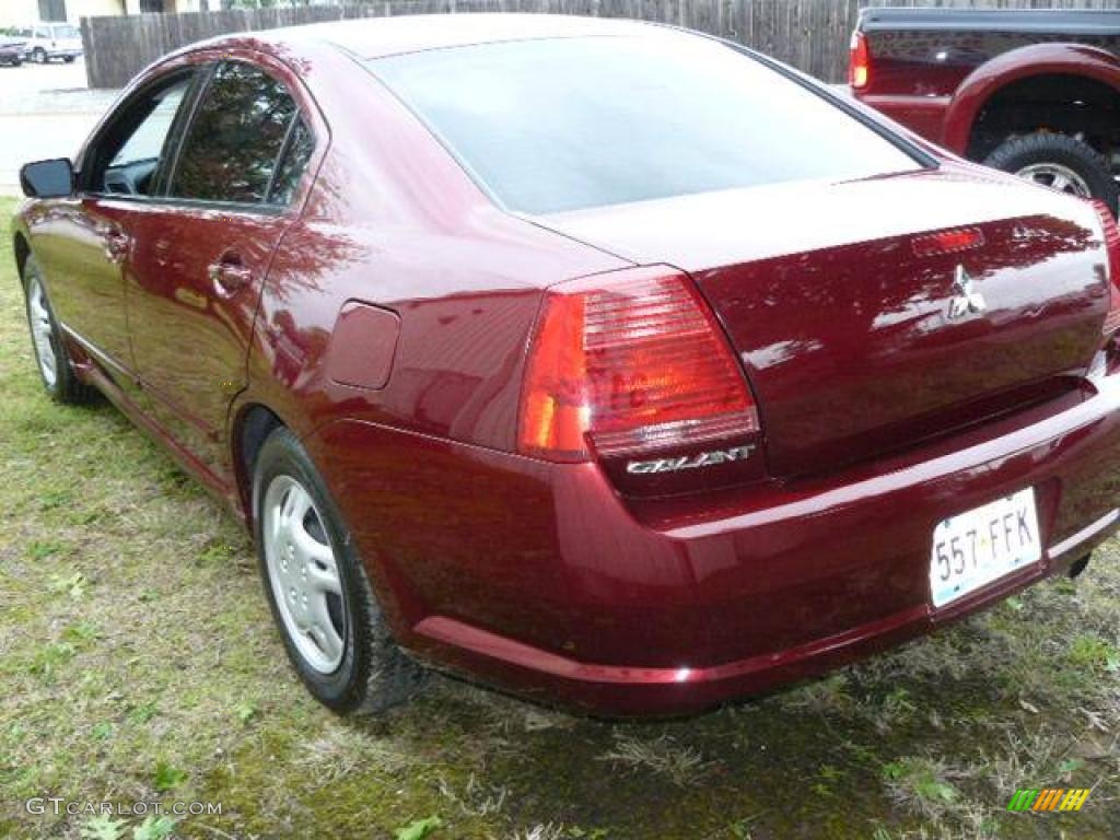 2006 Galant ES - Ultra Red Pearl / Gray photo #6