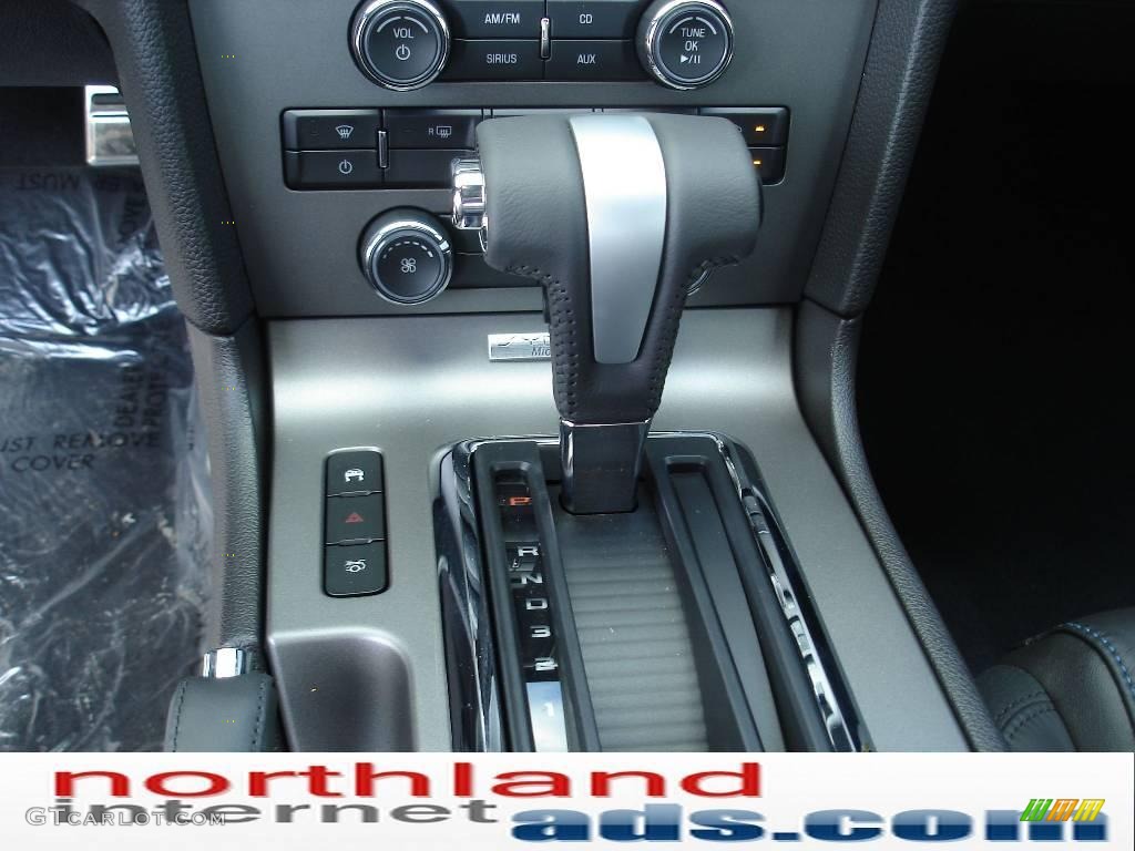 2010 Mustang GT Premium Convertible - Grabber Blue / Charcoal Black/Grabber Blue photo #18