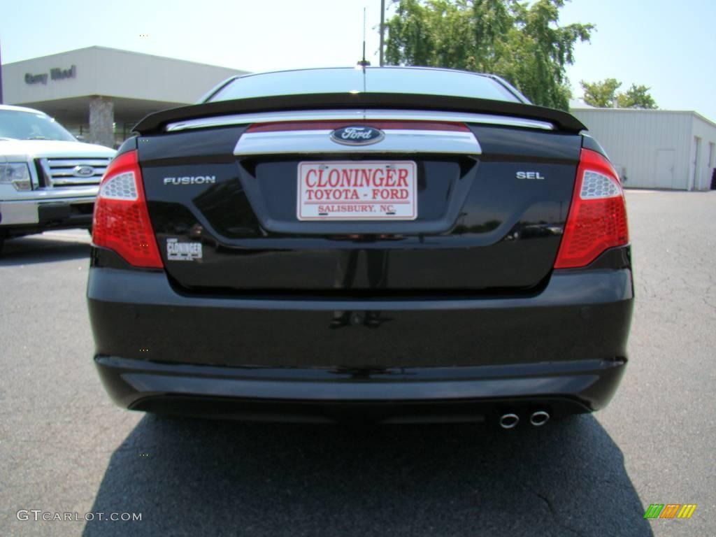 2010 Fusion SEL - Tuxedo Black Metallic / Charcoal Black photo #4