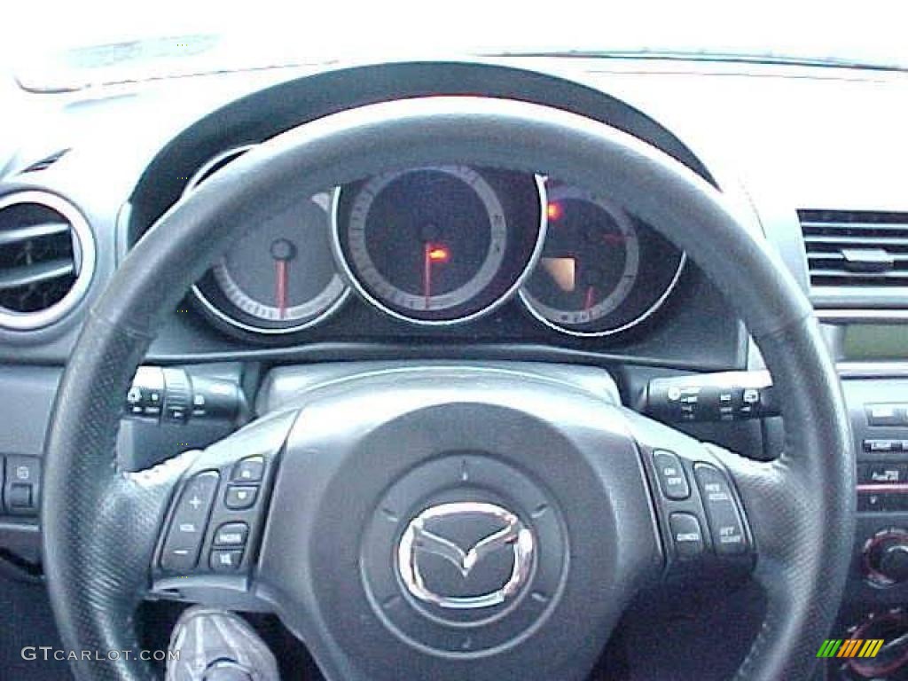 2004 MAZDA3 s Hatchback - Velocity Red / Black/Red photo #14