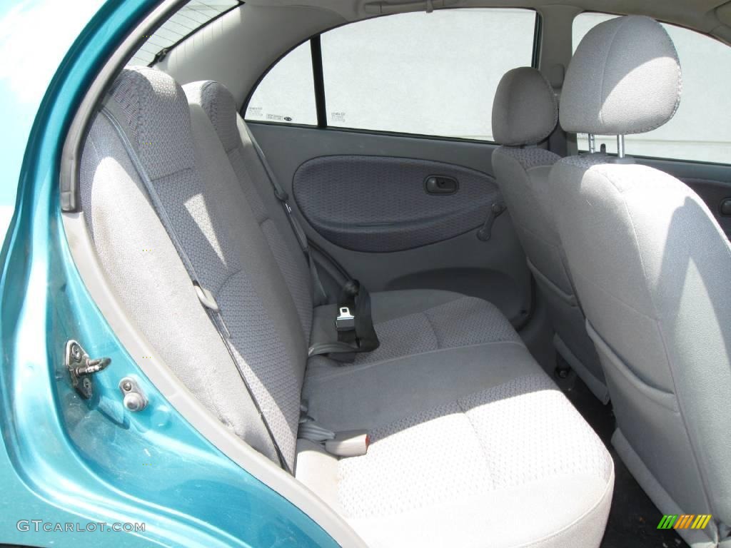 2002 Rio Sedan - Emerald Green / Gray photo #4