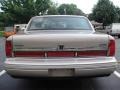 1995 Pumice Pearl Metallic Lincoln Town Car Signature  photo #5