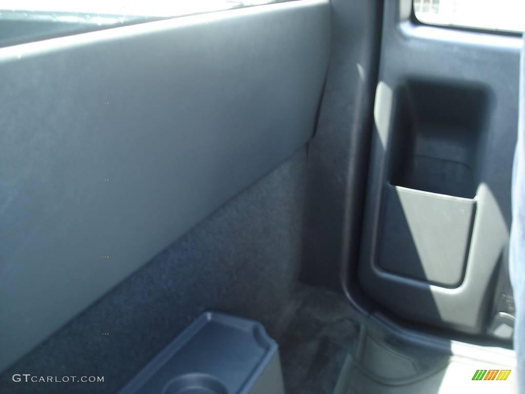 2001 Sonoma SLS Extended Cab 4x4 - Polo Green Metallic / Graphite photo #19