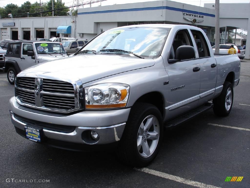 2006 Ram 1500 SLT Quad Cab 4x4 - Bright Silver Metallic / Medium Slate Gray photo #1